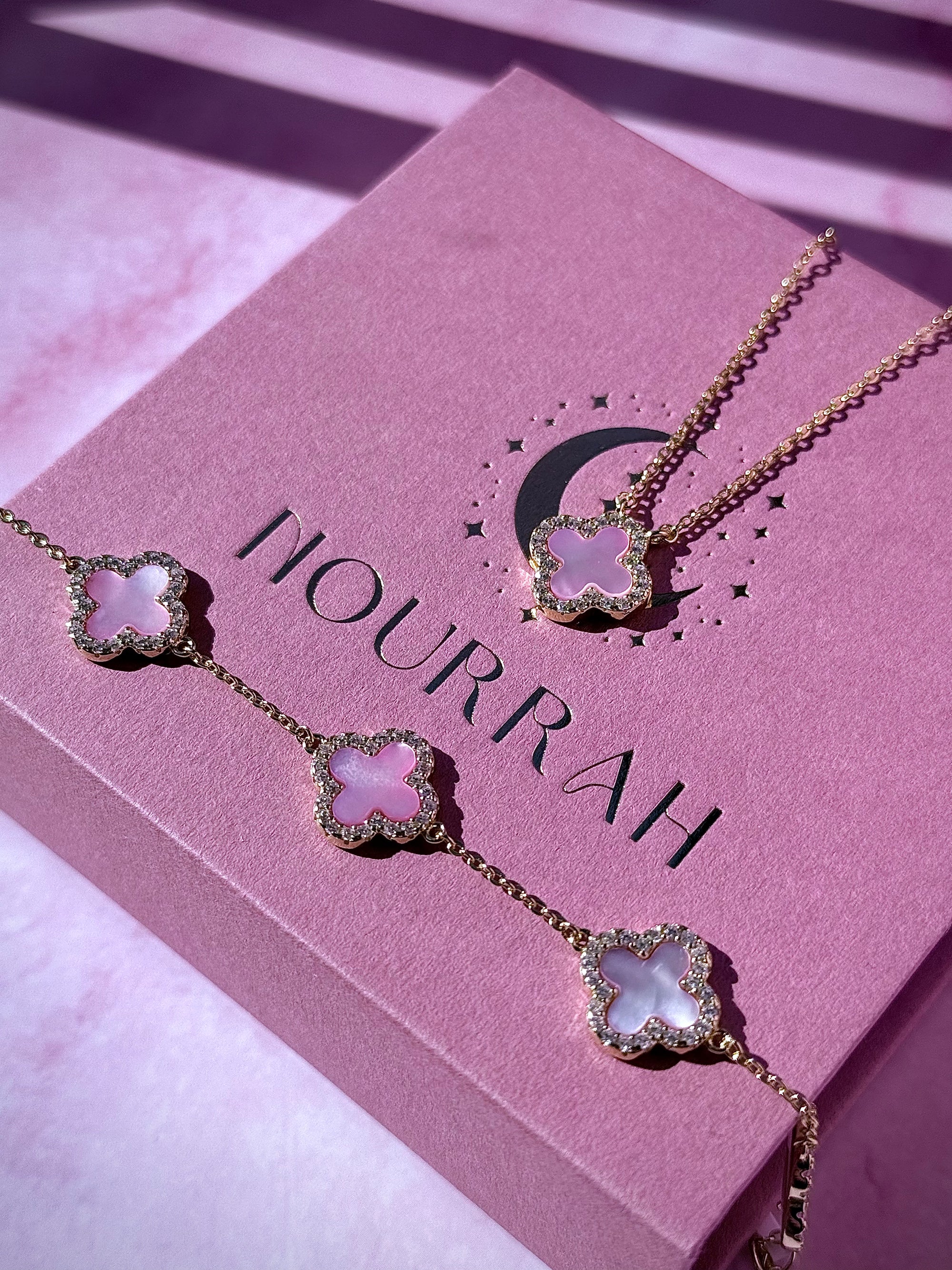 Rosyra–14k Gold Pink Mother of Pearl Clover Zircon Necklace