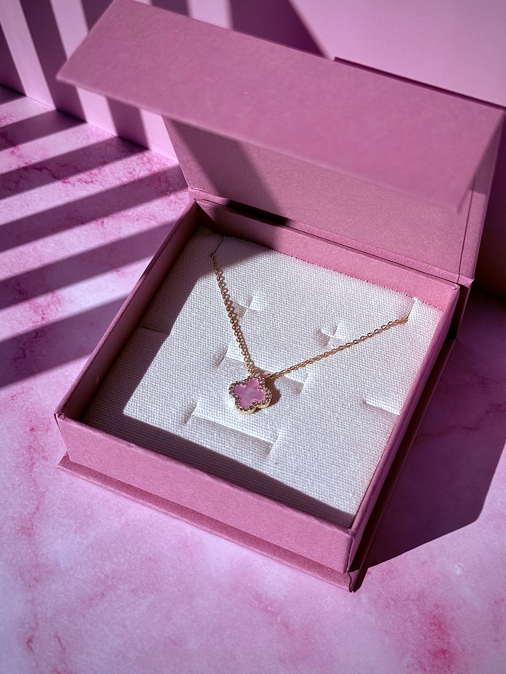 Rosyra–14k Gold Pink Mother of Pearl Clover Zircon Necklace